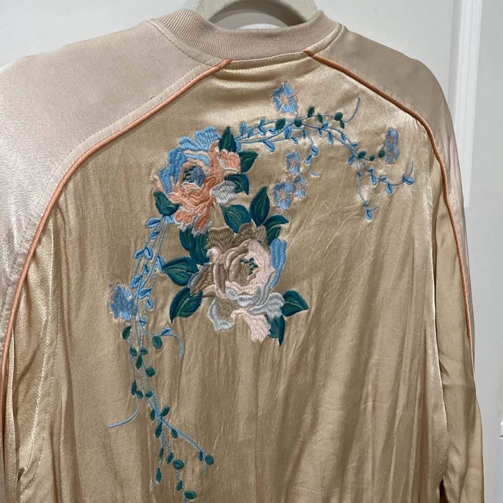 [BLANKNYC] Satin Embroidered Bomber Jacket - Picture 7 of 10